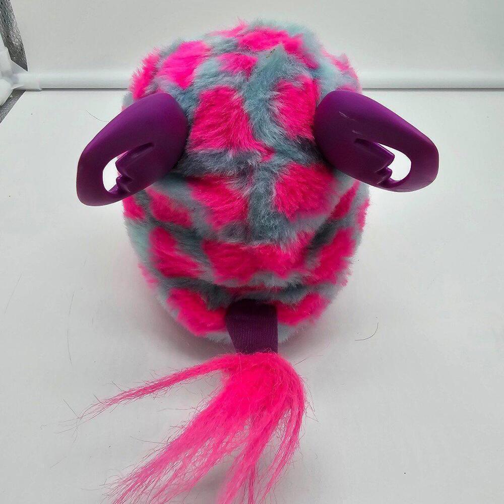 Furby - Picture 3 of 6